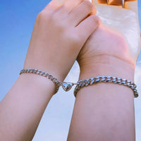 LoveSync - Magnetic Connection Bracelet Gift
